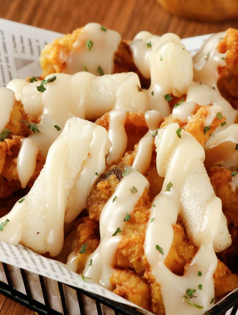 Crispy Snow Cheese Fried Chicken