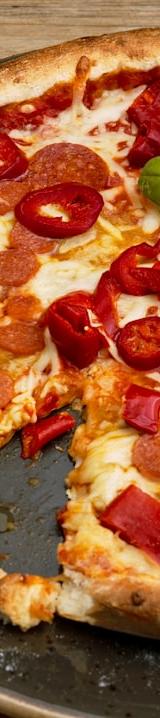 Crispy Spicy Salami Pizza