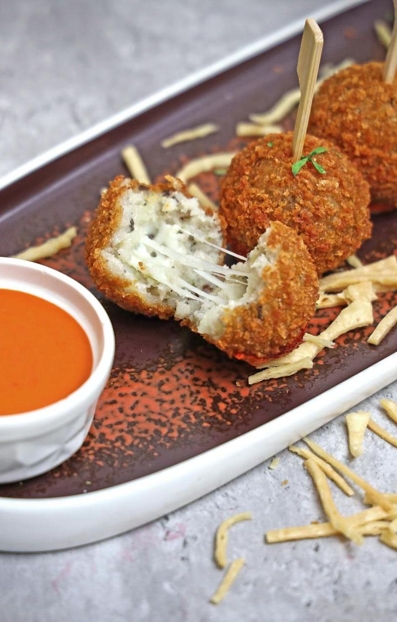 Crispy Supplì with Marinara & Spinach