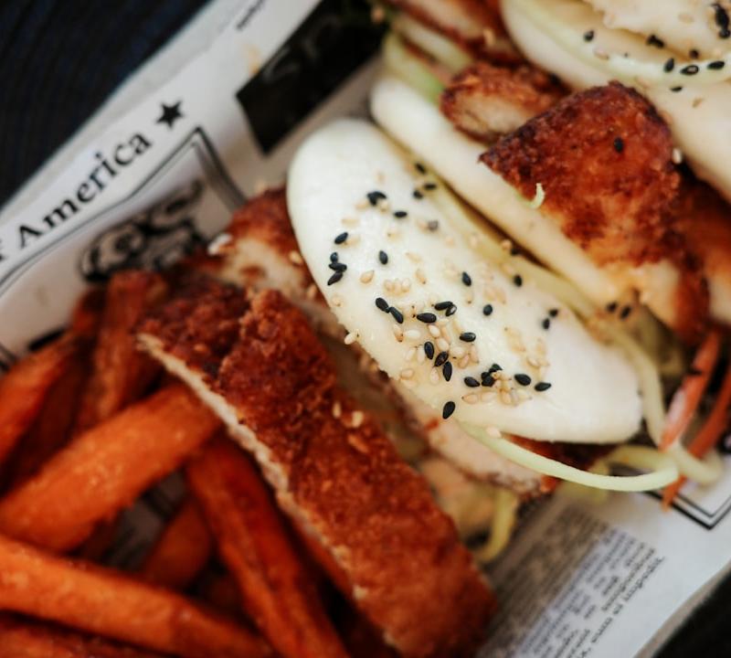 Crispy Sweet Potato Fries with Garlic Aioli