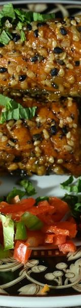 Crispy Ta'ameya with Fresh Tomato & Pepper Salad