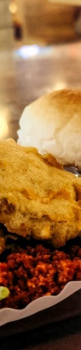 Crispy Vada Pav with Garlic Chutney