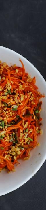 Crunchy Thai Peanut Slaw