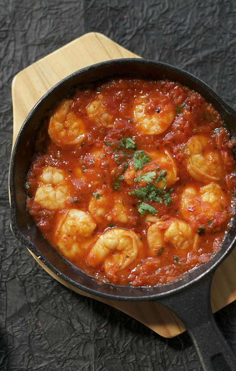 20-Min Cuban Spicy Garlic Shrimp