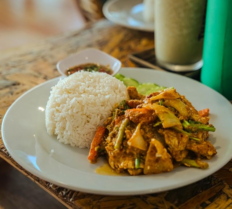 Curry Chicken (Cà Ri Gà)