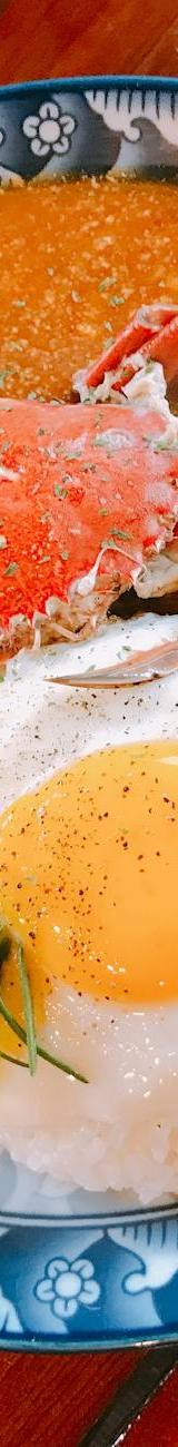 Curry Powder Crab with Rice & Fried Egg