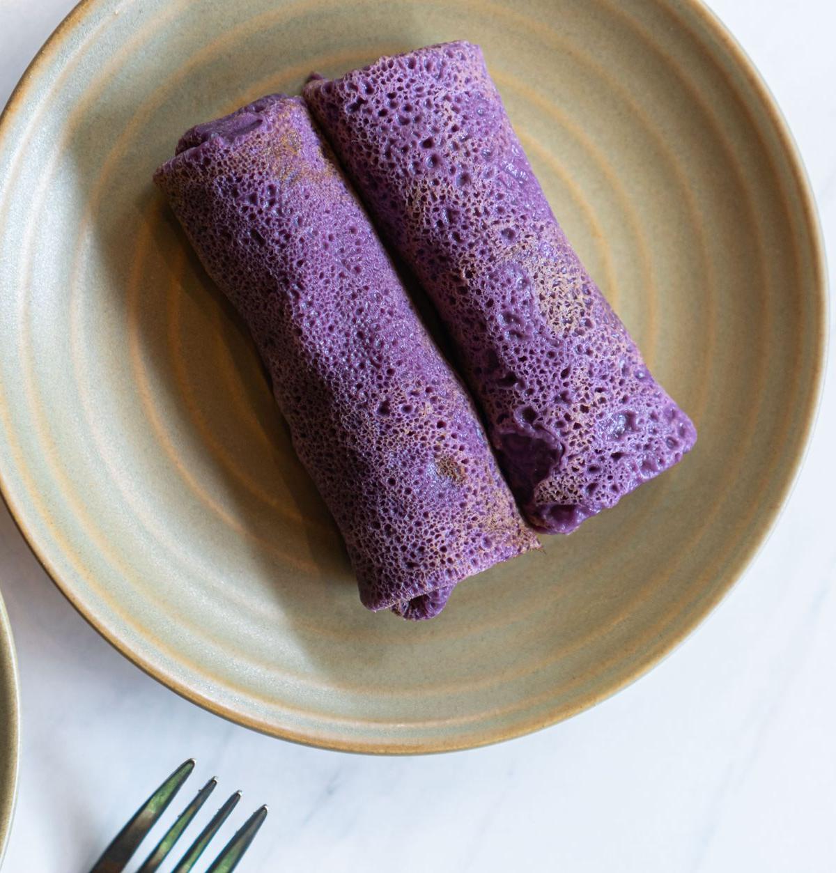 Dadar Gulung (Coconut Pancake Rolls)