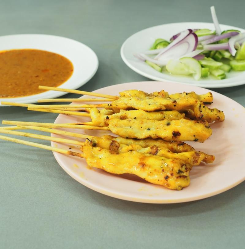 Dak Kkochi (Korean Grilled Chicken Skewers)