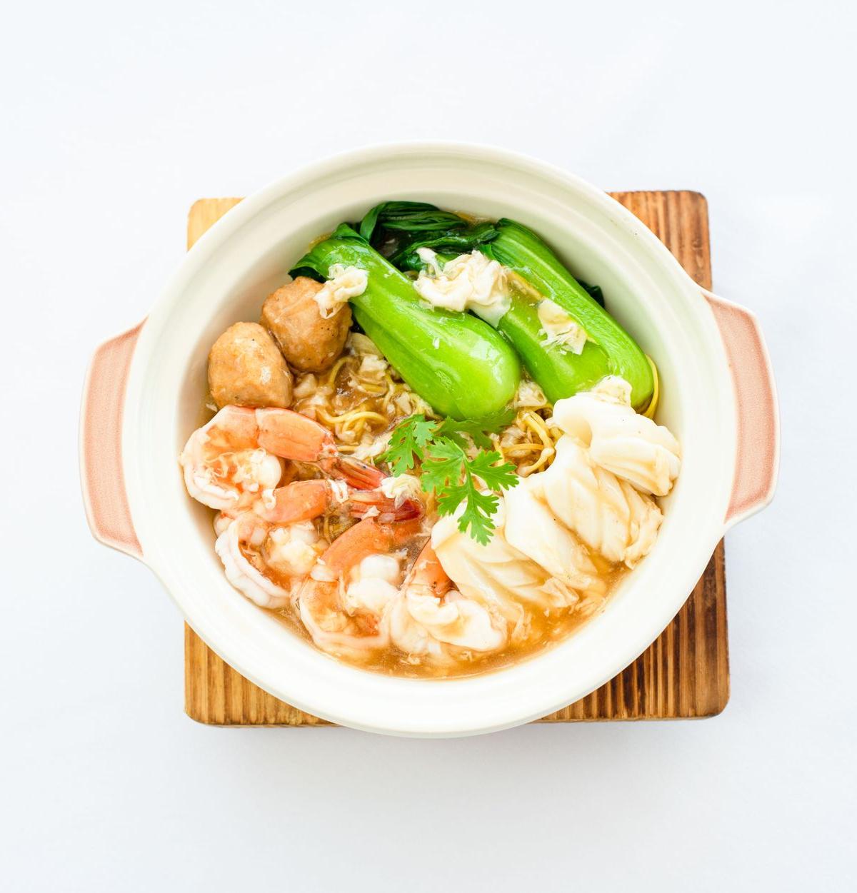 20-Min Dark Prawn Noodle Soup
