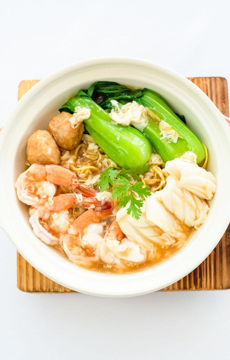 20-Min Dark Prawn Noodle Soup