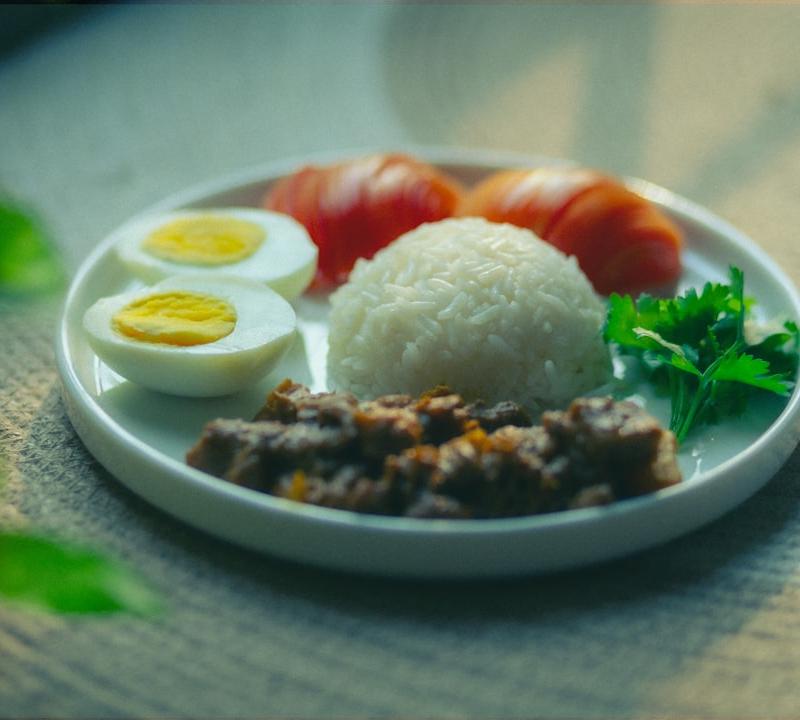Doro Wat with Boiled Egg
