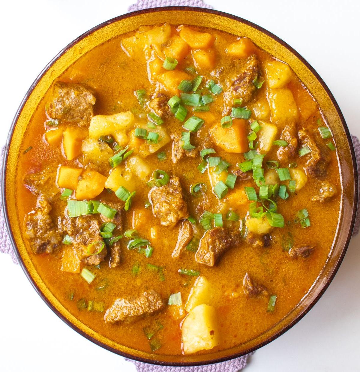 Hachee: Dutch Braised Beef Stew