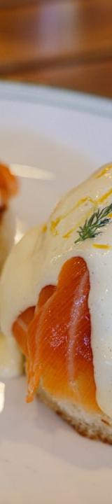 10-Minute Eggs Benedict with Smoked Salmon