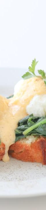 Eggs Florentine with Hollandaise