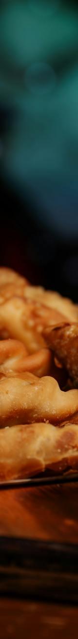Empanadas Colombianas con Ají
