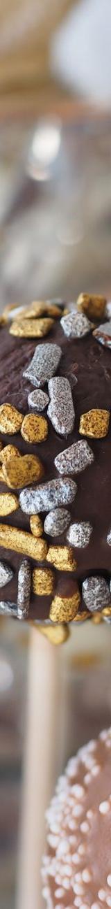 10-Minute Chocolate Cake Pops