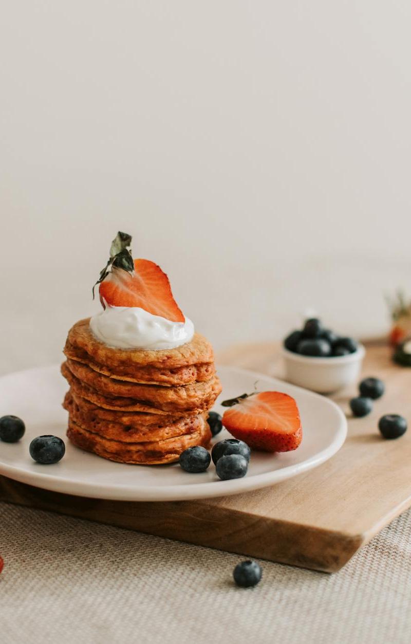 Fluffy Greek Yogurt Pancakes with Berries