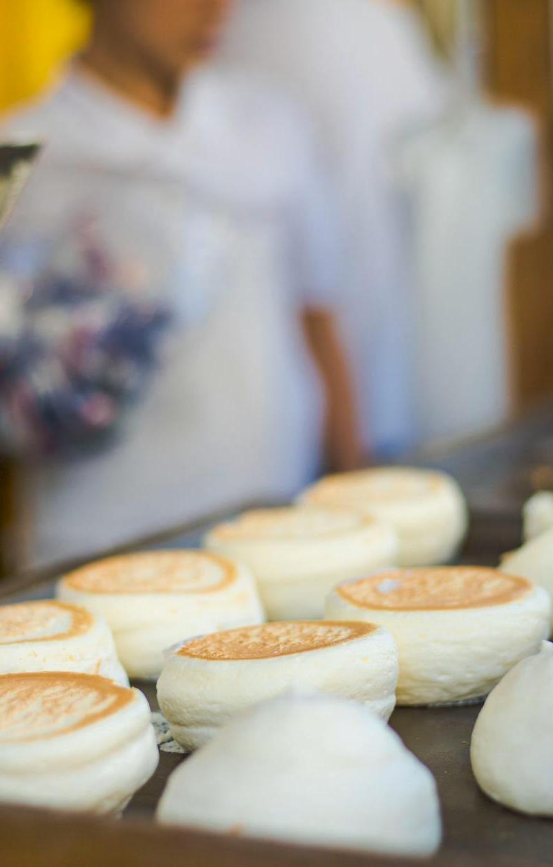 Fluffy Japanese Soufflé Pancakes