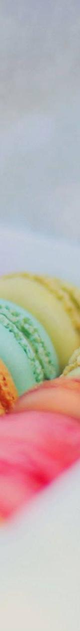French Macarons – Pastel Dream Cookies