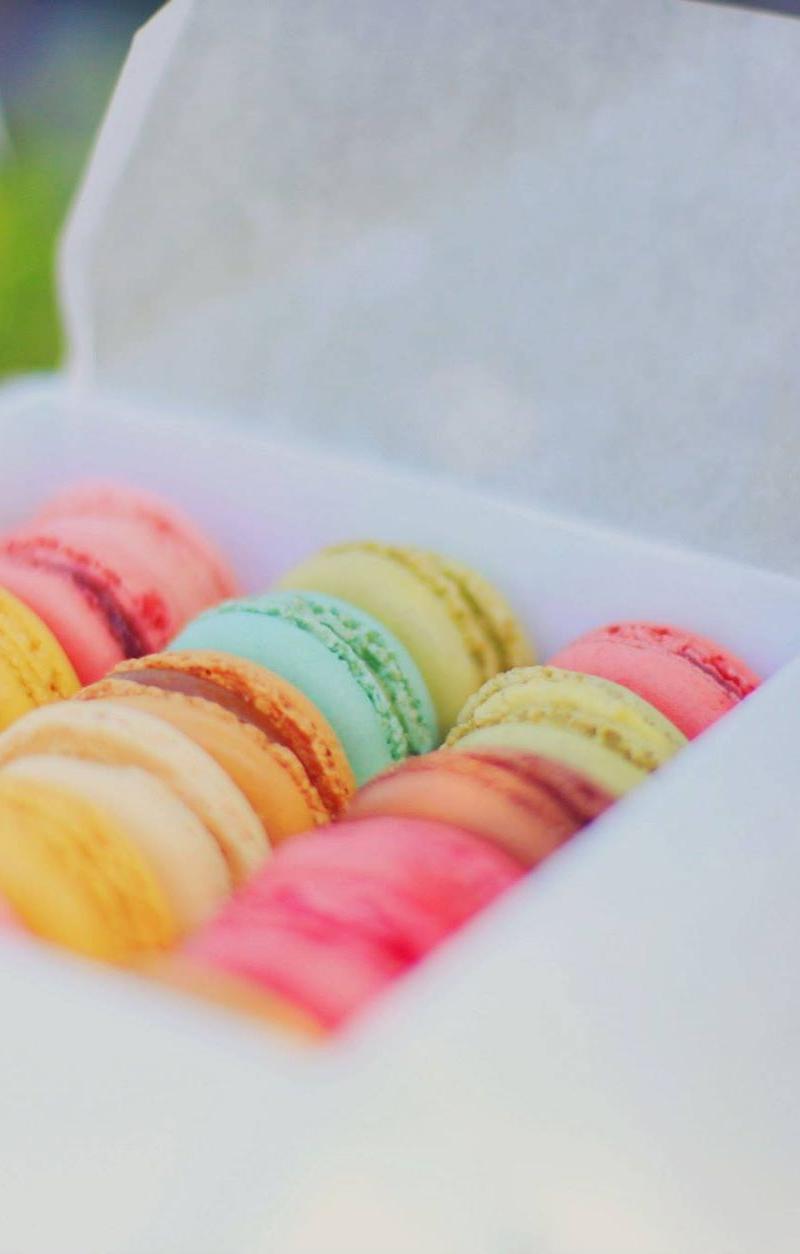 French Macarons – Pastel Dream Cookies