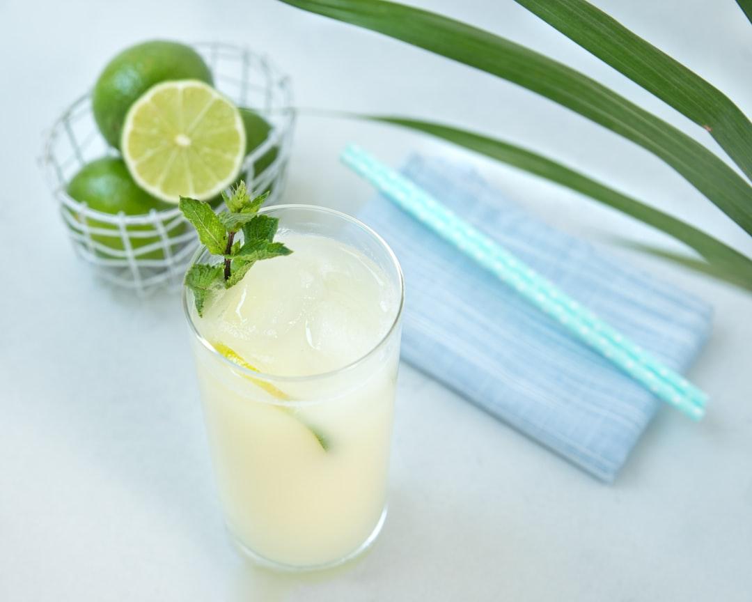 Fresh Sugarcane Juice with Lime