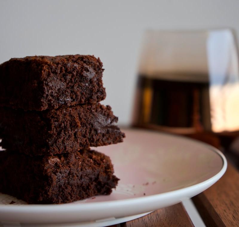 5-Minute Fudgy Brownie Bites