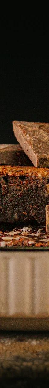 25-Min Fudgy Brownies with Almonds
