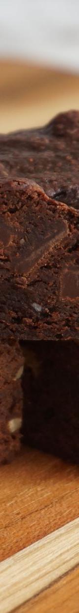 15-Min Fudgy Brownies with Pecans
