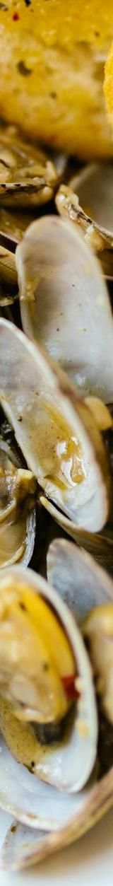 Fujian Steamed Clams with Ginger