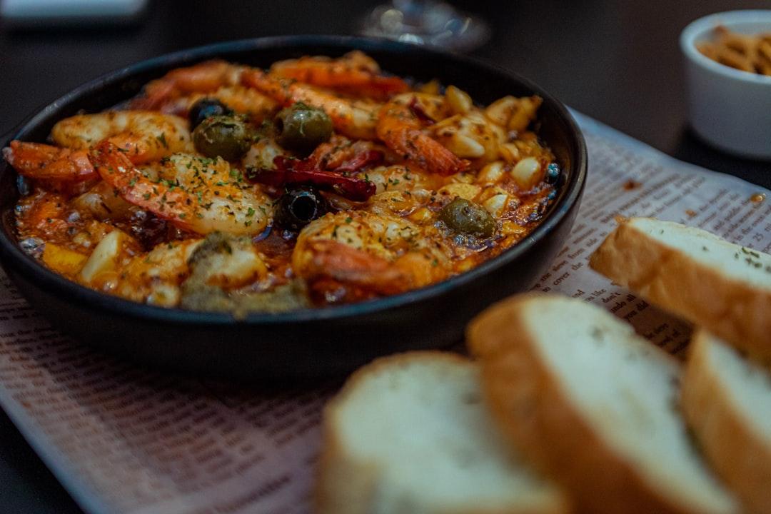 Garides Saganaki