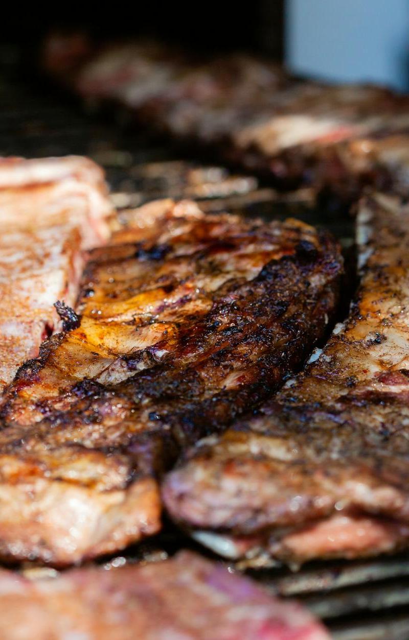 25-Min Garlic Beef Ribs with Crispy Edges