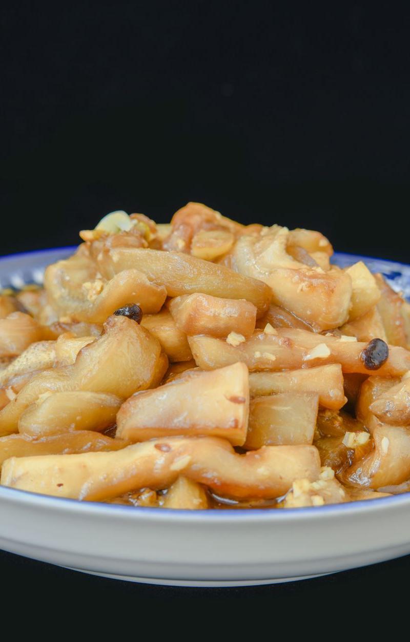 Garlic Braised Eggplant