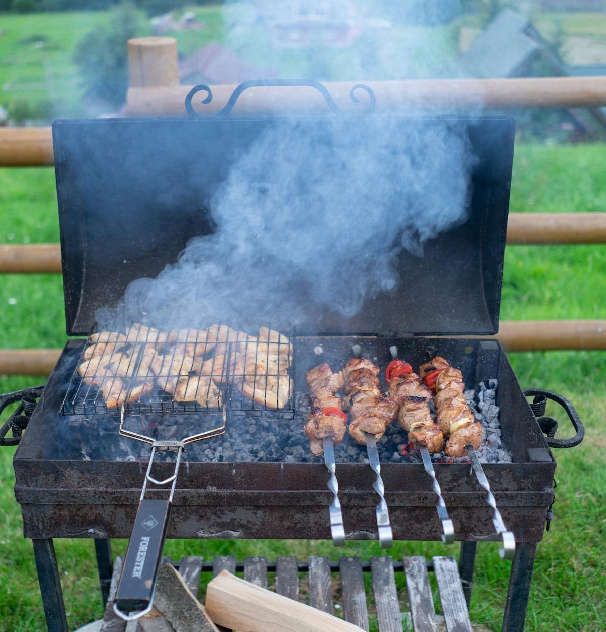20-Min Garlic Butter Chicken Skewers