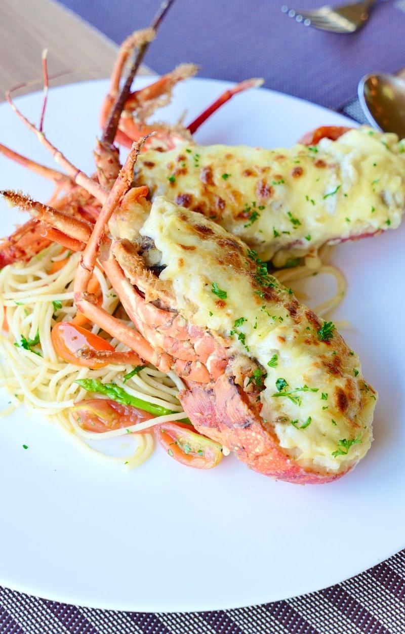Garlic Butter Grilled Lobster with Pasta