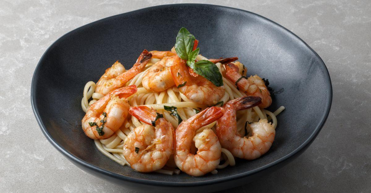 Garlic Herb Shrimp Pasta