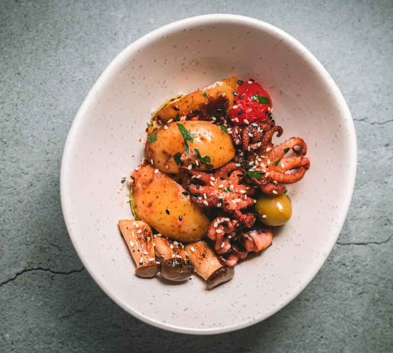 Garlic Octopus with Tomato & Olives