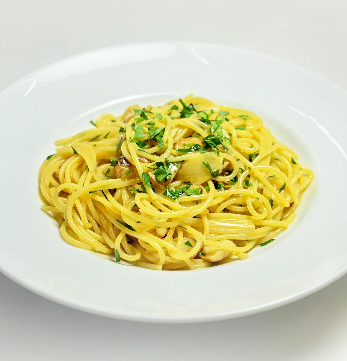 Garlic & Oil Pasta