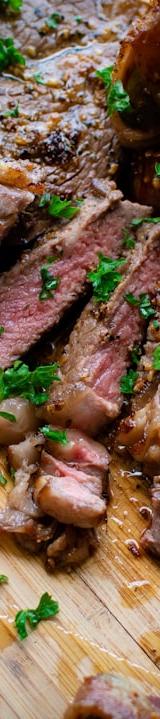 Garlic Parmesan Butter Steak with Crispy Bacon & Asparagus