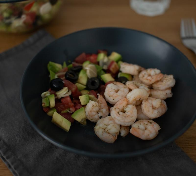 Garlic Shrimp Bowl with Lime Dressing
