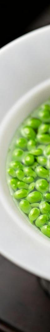 10-Minute Ginger Congee with Goji & Peas