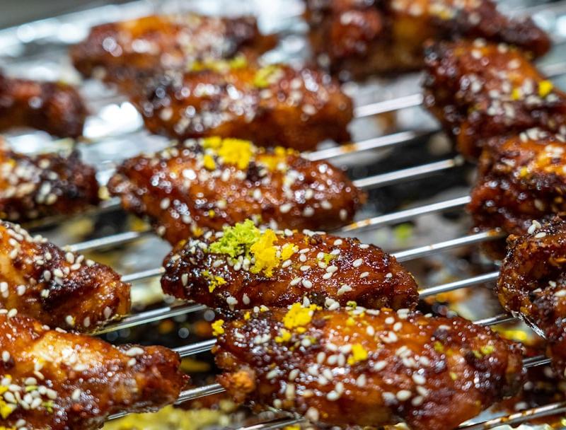 Glossy Soy Garlic Chicken Wings