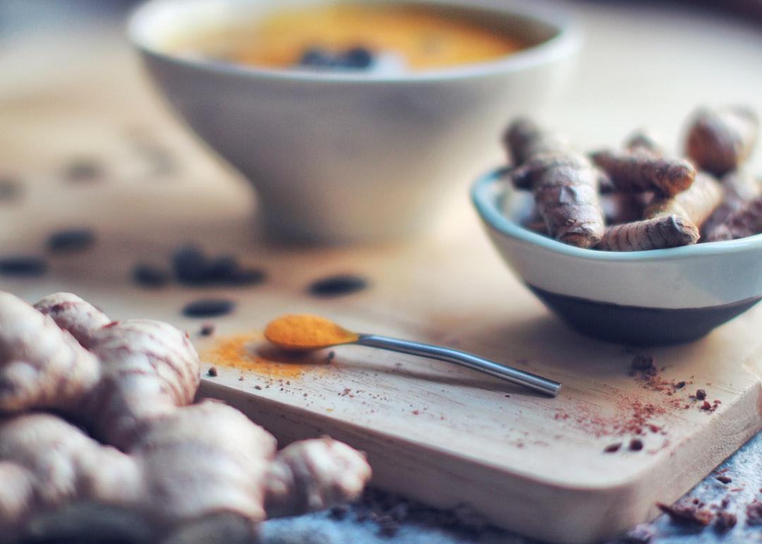 Golden Turmeric Smoothie Bowl