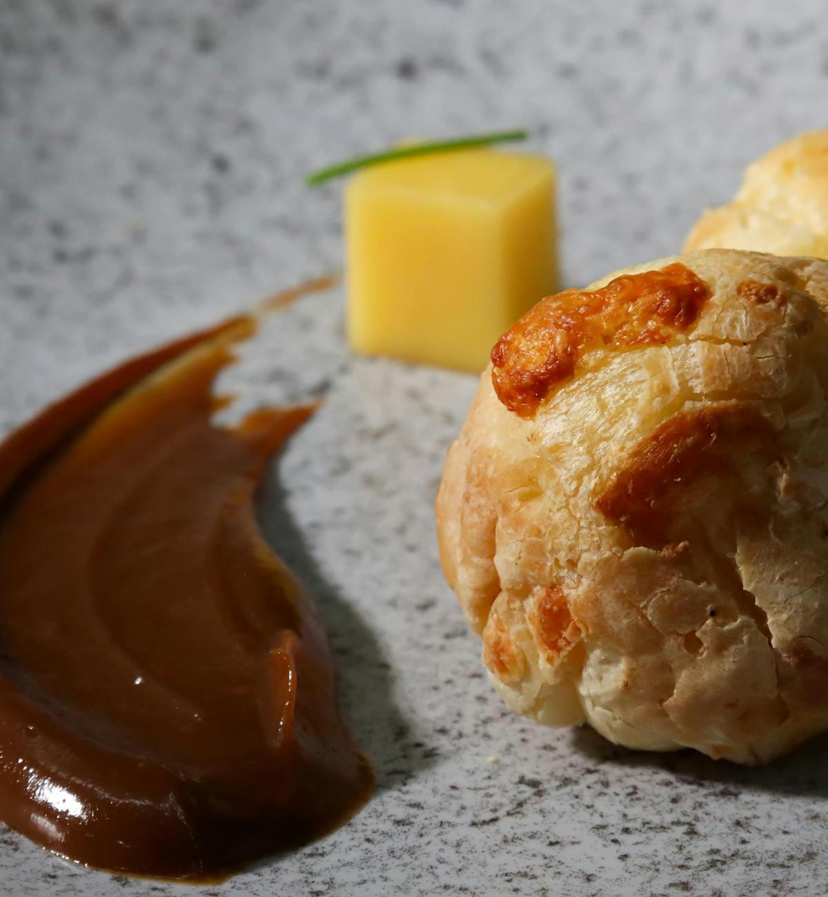 Gougères (French Cheese Puffs)