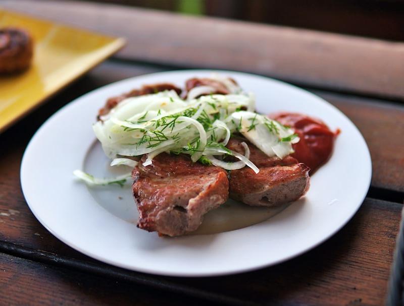 Greek-Style Pork Chops with Tomatoes and Olives