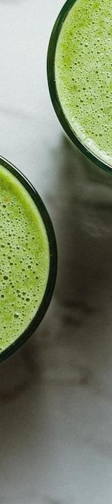 5-Min Green Smoothie That Slaps