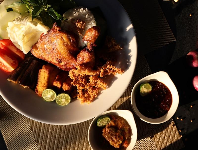 Grilled Beef Satay Bundles