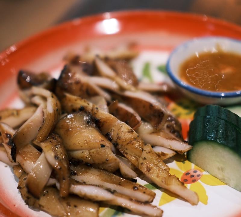 15-Min Grilled Lemongrass Chicken with Cucumber