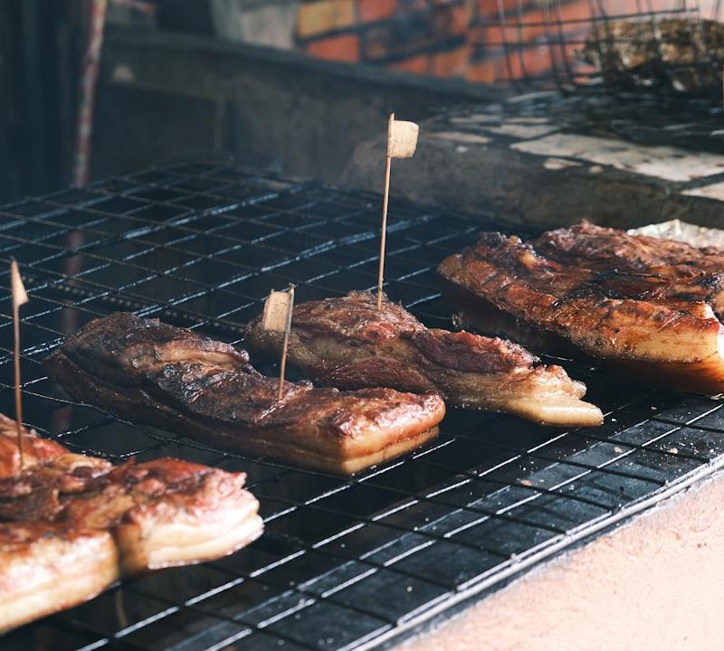 Grilled Pork Belly with Garlic & Vinegar