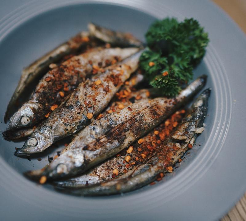 Grilled Sardines with Lemon & Coarse Salt