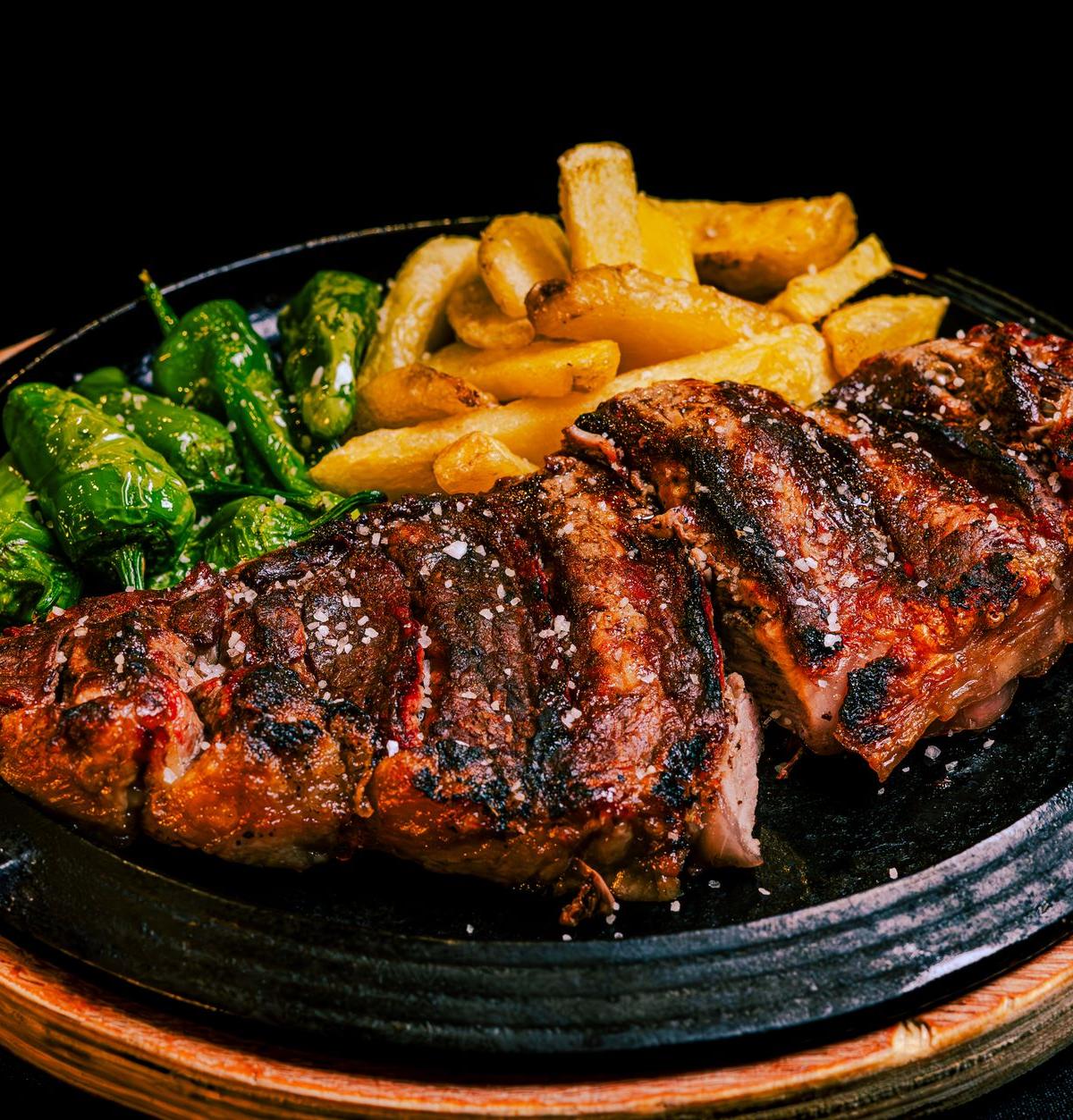 Grilled Secreto Ibérico with Fries & Peppers